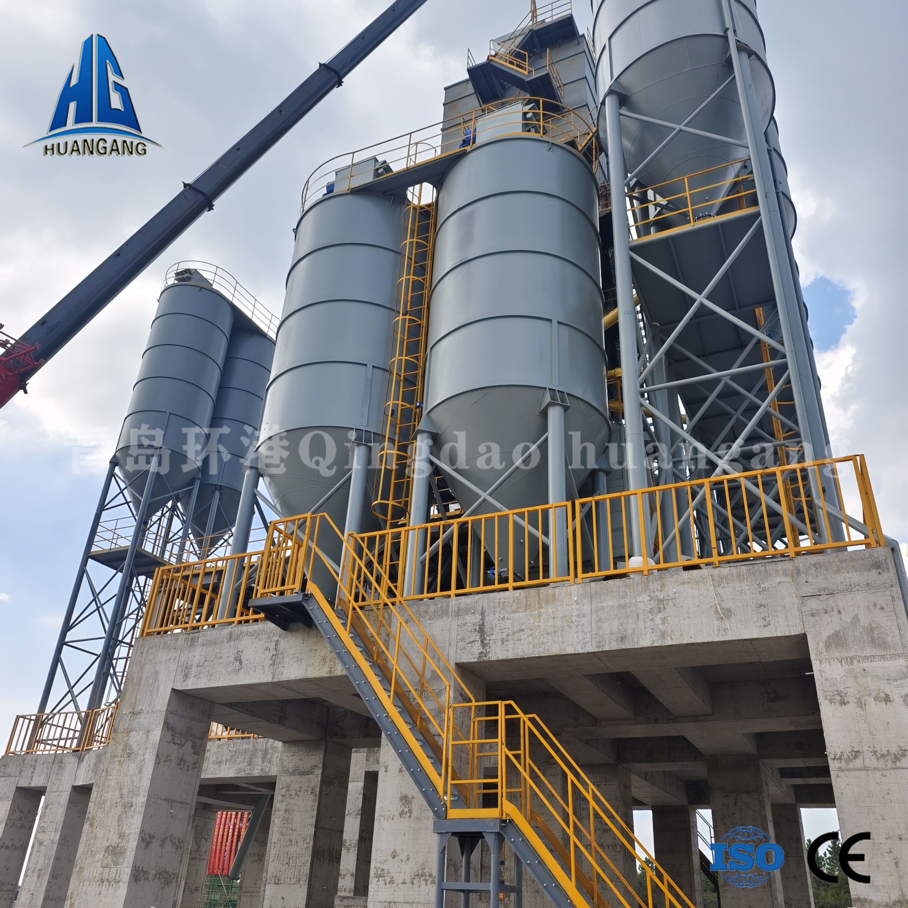 Tile adhesive bonding equipment